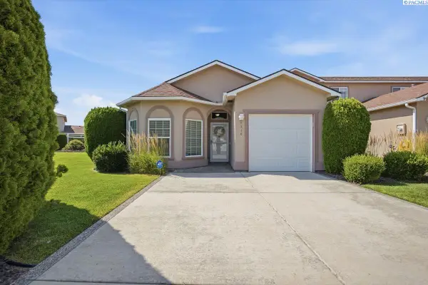 9810 Mia Ln, Pasco, WA 99301