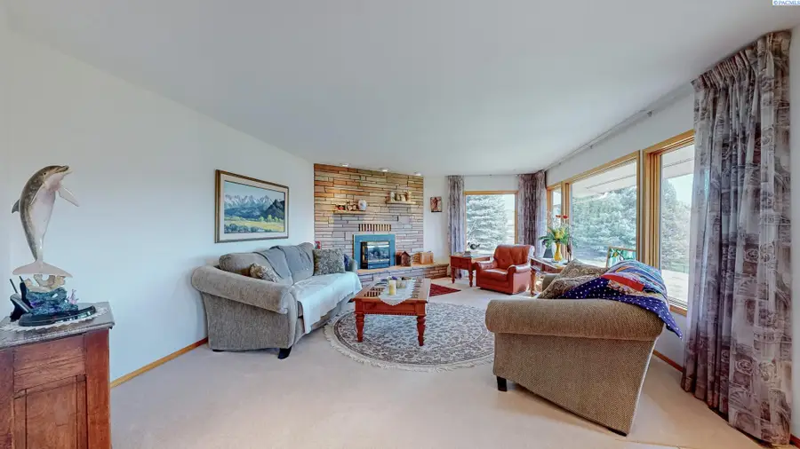 142 Hatley Road, Pullman, WA 99163 - #3