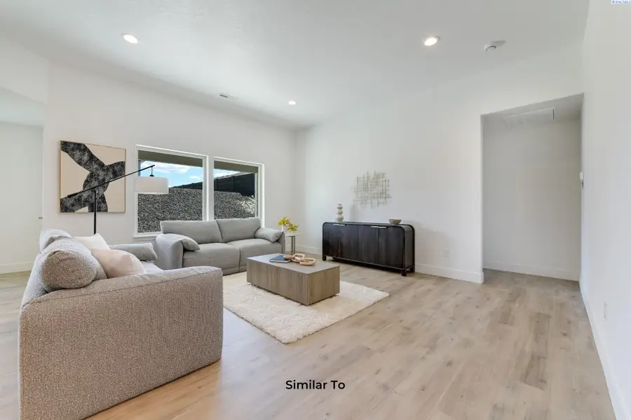 716 Honeylicious St., Richland, WA 99352 - #3