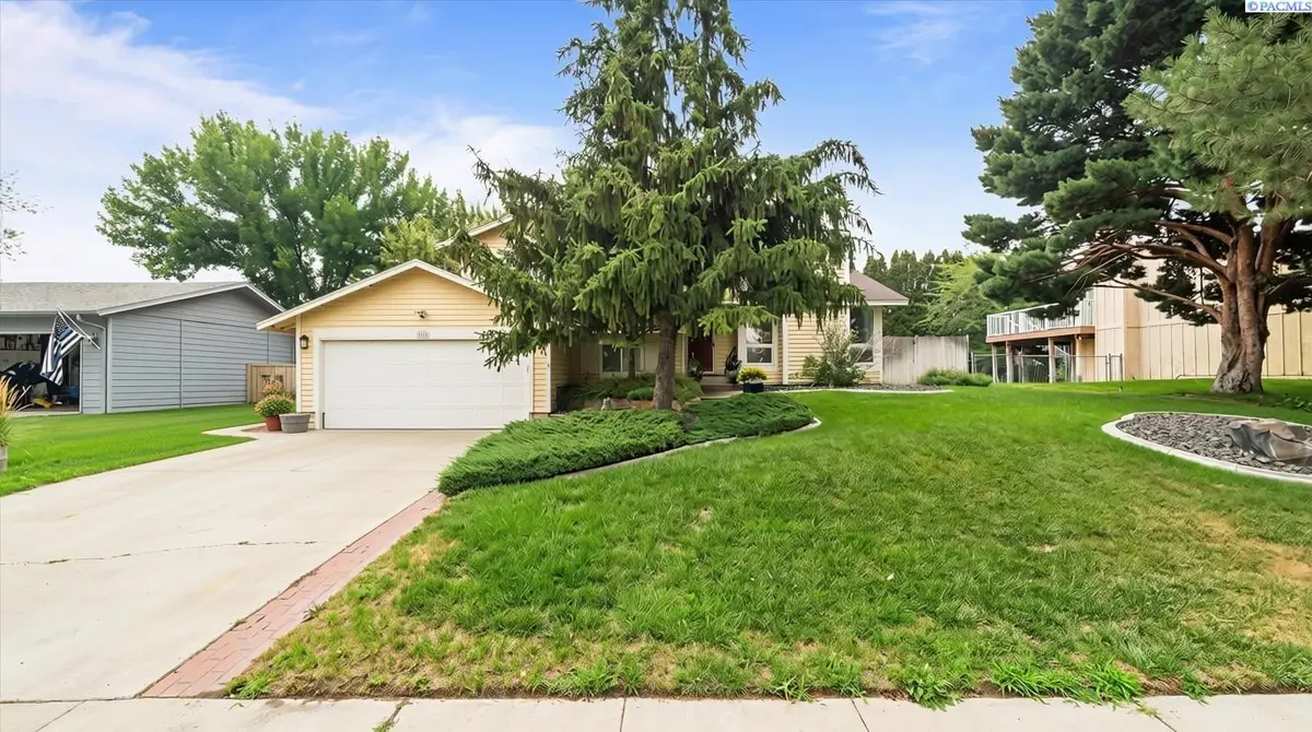8720 W Falls Ave, Kennewick, WA 99336 - #1