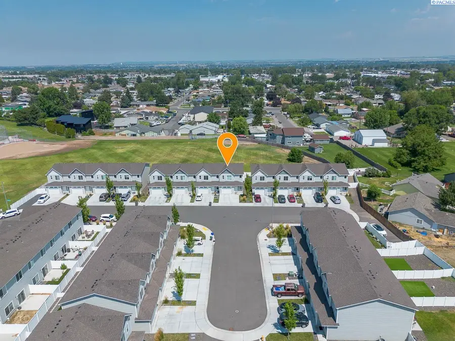 3934 W 5th Place, Kennewick, WA 99336 - #2