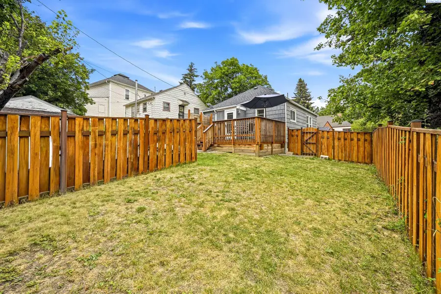 225 SW Blaine St, Pullman, WA 99163 - #2