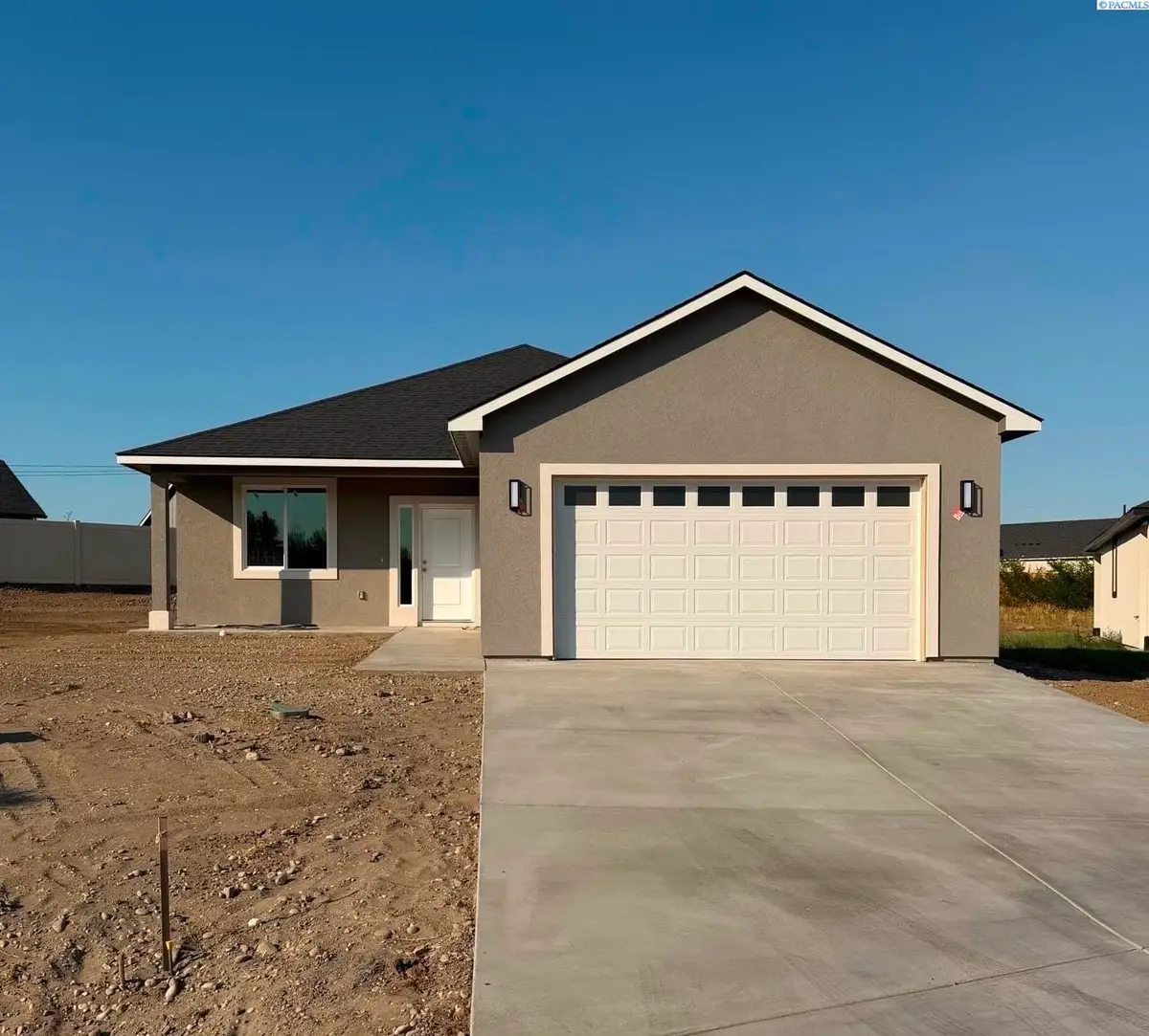 2119 S Elm Pl, Kennewick, WA 99337 - #1