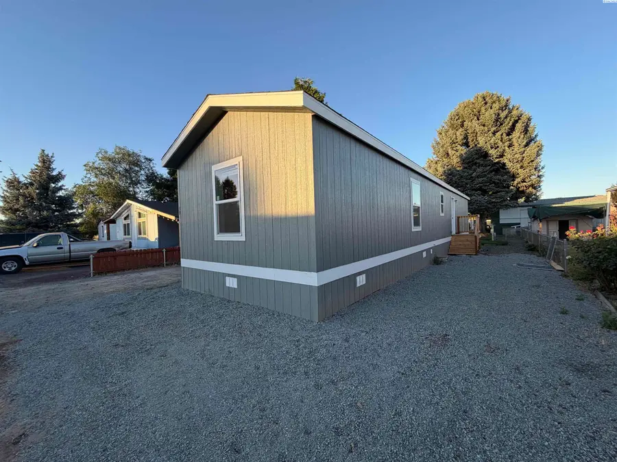105 W Washington Ave #39 #39, Yakima, WA 98903 - #2