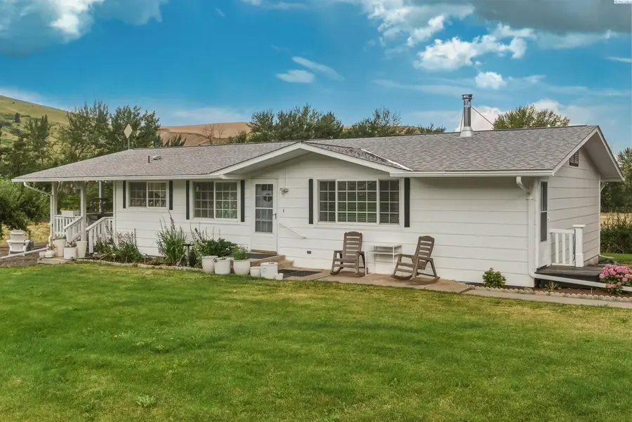 100 Vernon Lane, Dayton, WA 99328 - #3