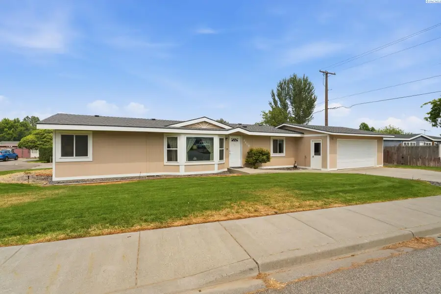 8606 W Yellowstone, Kennewick, WA 99336 - #3