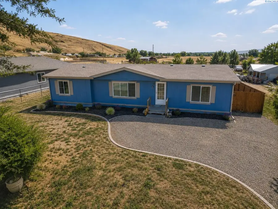 81 Morrow St, Endicott, WA 99125 - #2
