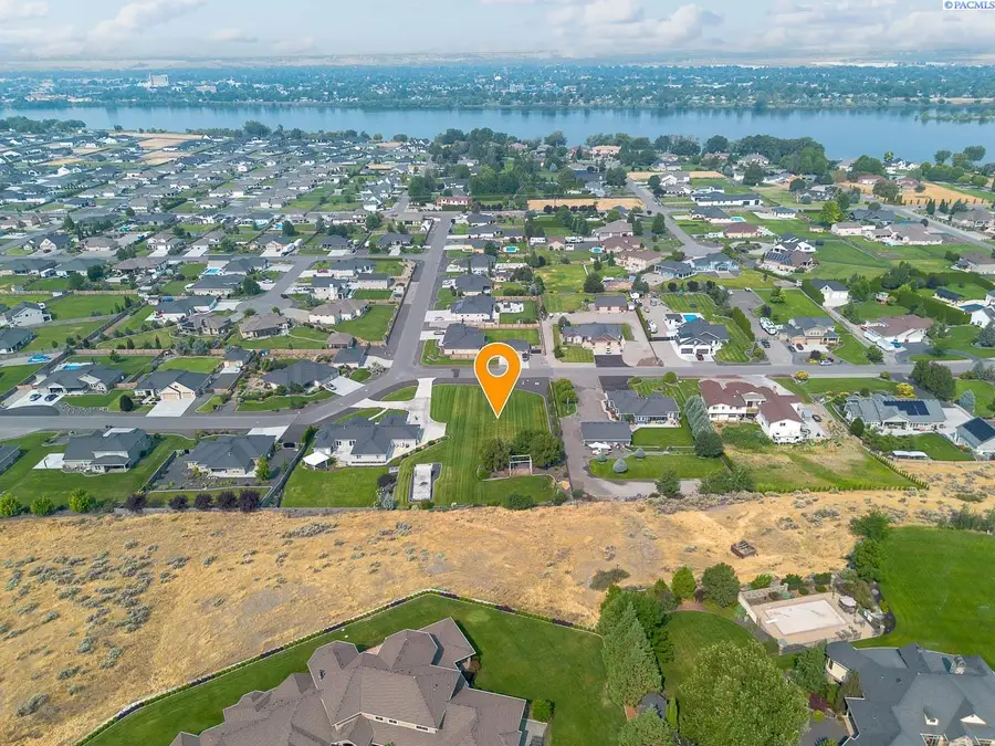 7131 Sandy Ridge Road, Pasco, WA 99301 - #2