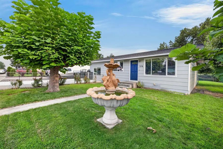 736 W Leola St, Pasco, WA 99301 - #3