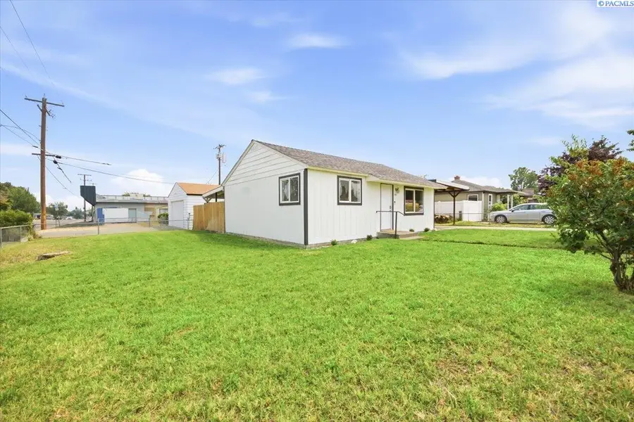 401 S Yelm, Kennewick, WA 99336 - #2