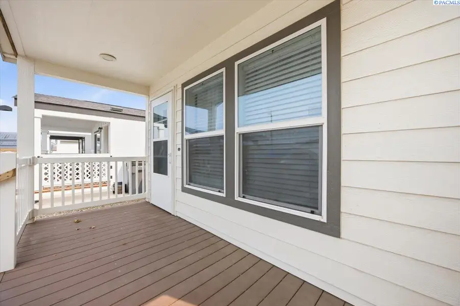 1119 N Harrison Pl, Kennewick, WA 99336 - #3