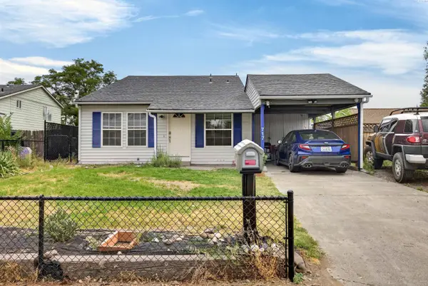 717 S Fir St, Kennewick, WA 99336