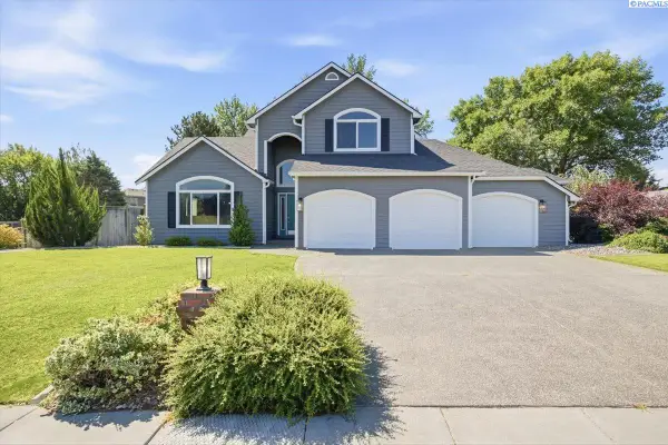 201 Odessa St, Richland, WA 99352