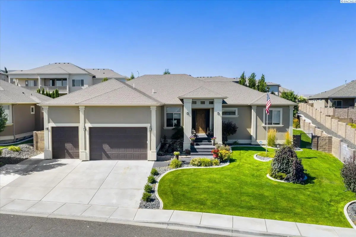 3815 W 47th Ave, Kennewick, WA 99337 - #1