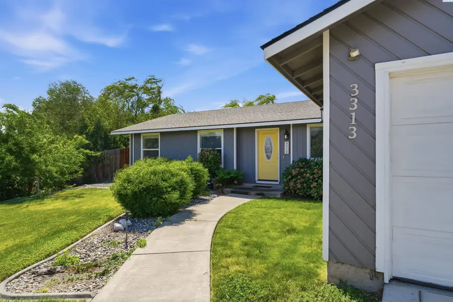 3313 S Ione St, Kennewick, WA 99337 - #2