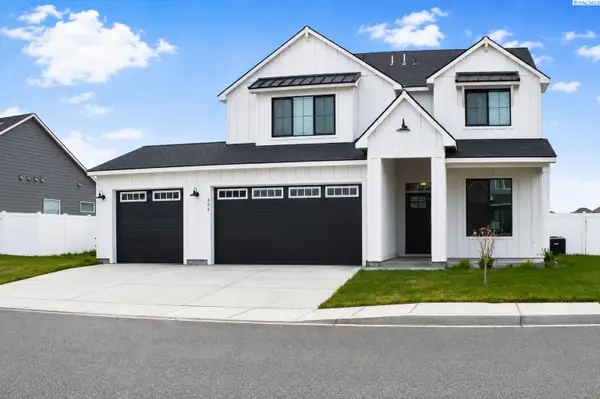406 Ruby Ave, Grandview, WA 98930