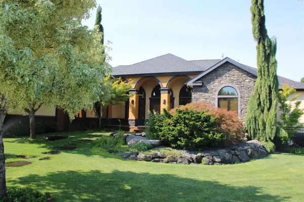 922 W Allenwhite Dr., Richland, WA 99352