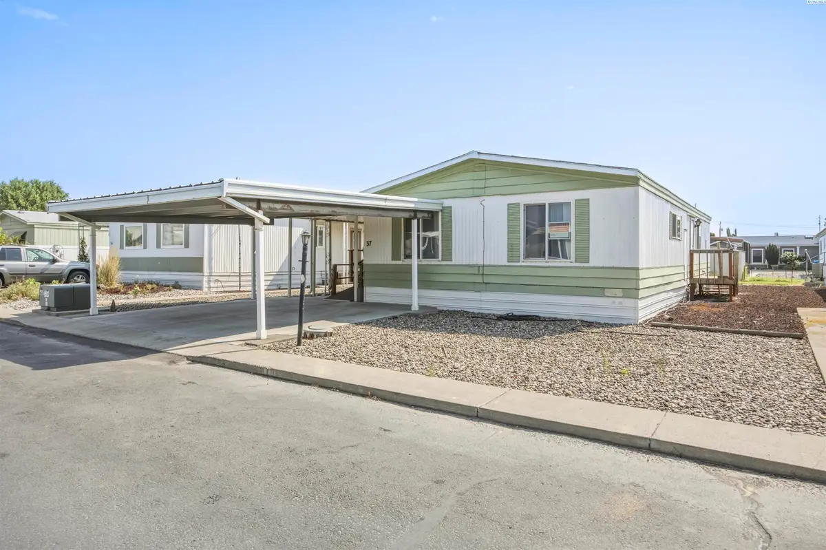 325 S 5th Street #37, Sunnyside, WA 98944 - #1