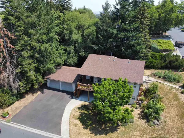 292 NW Sunrise Dr, Pullman, WA 99163