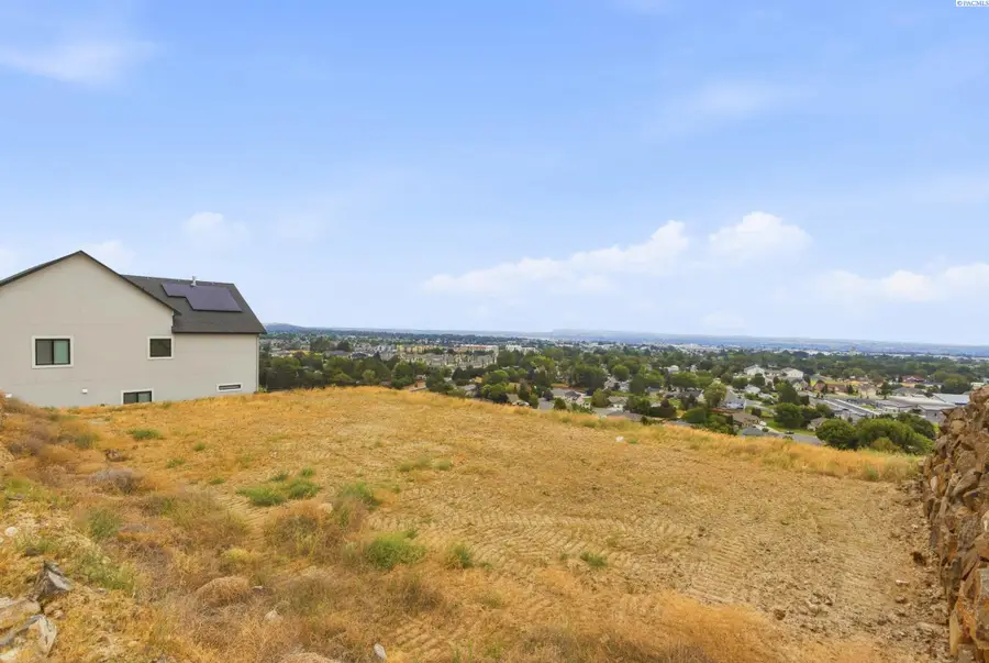 7298 W 20th Ave, Kennewick, WA 99338 - #2