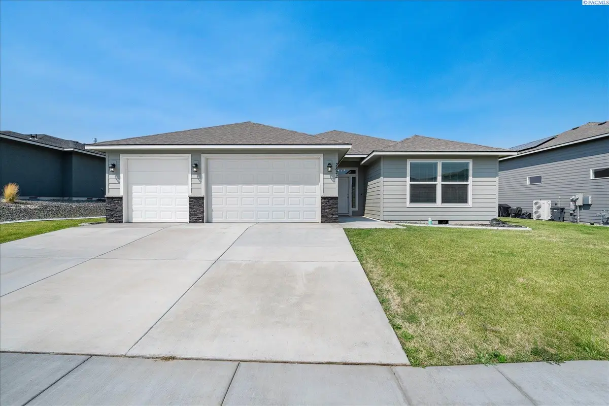 2822 S Belfair Pl, Kennewick, WA 99338 - #1