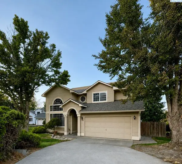 148 Englewood Dr, Richland, WA 99353