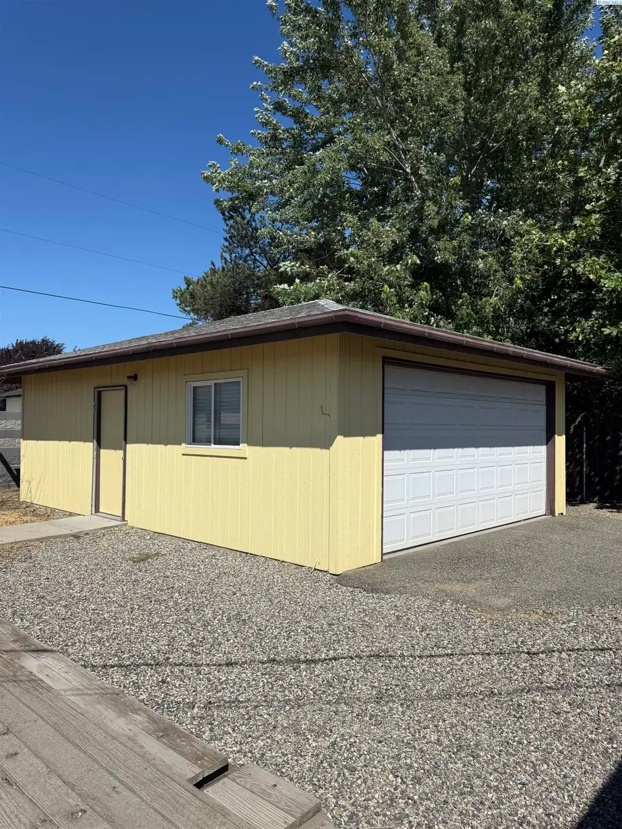 3903 W Nixon St, Pasco, WA 99301 - #3