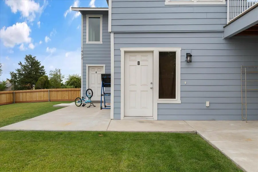 1402 N Edison Street, Kennewick, WA 99336 - #2