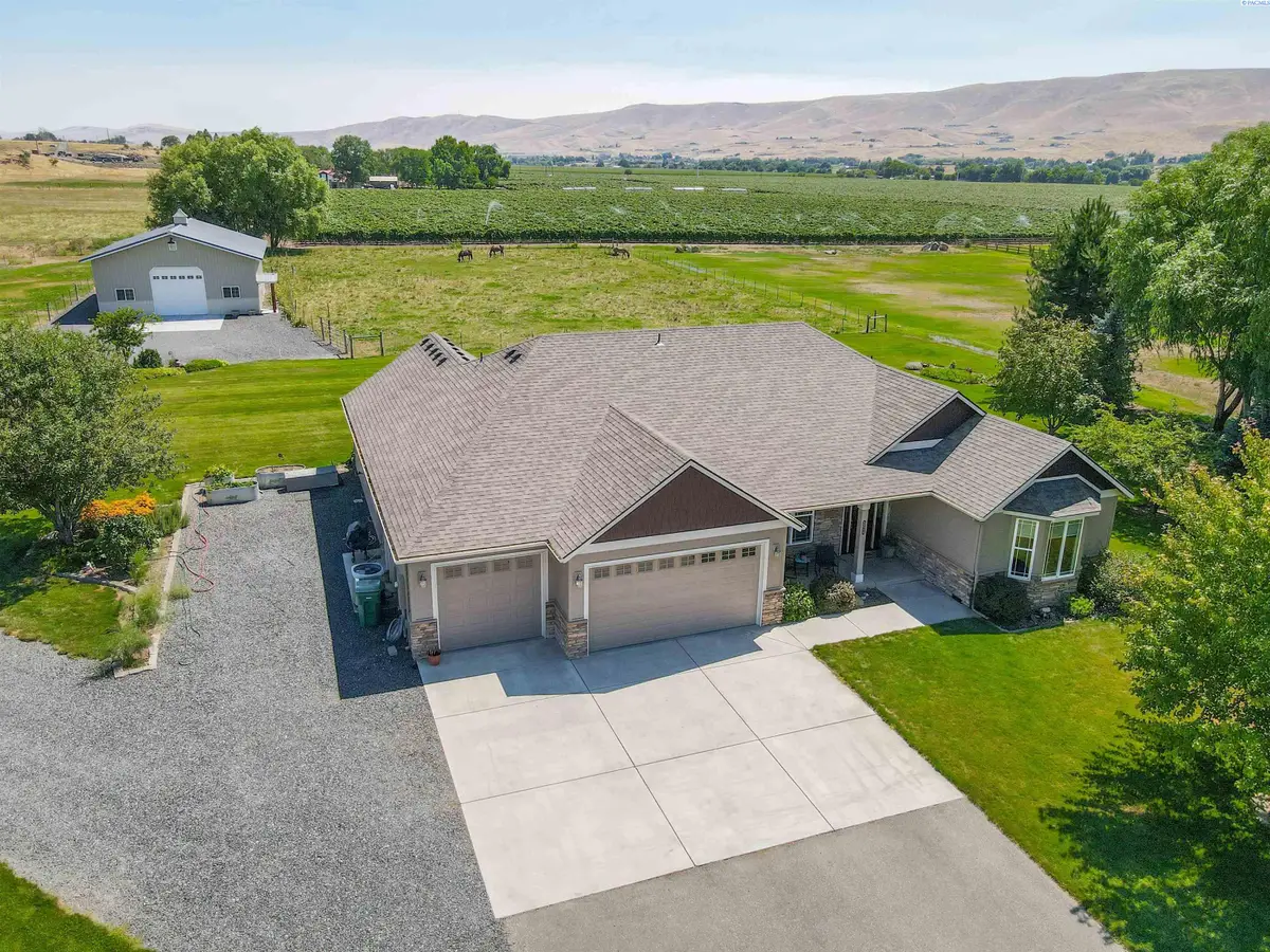 12115 Paige Ln, Prosser, WA 99350 - #1