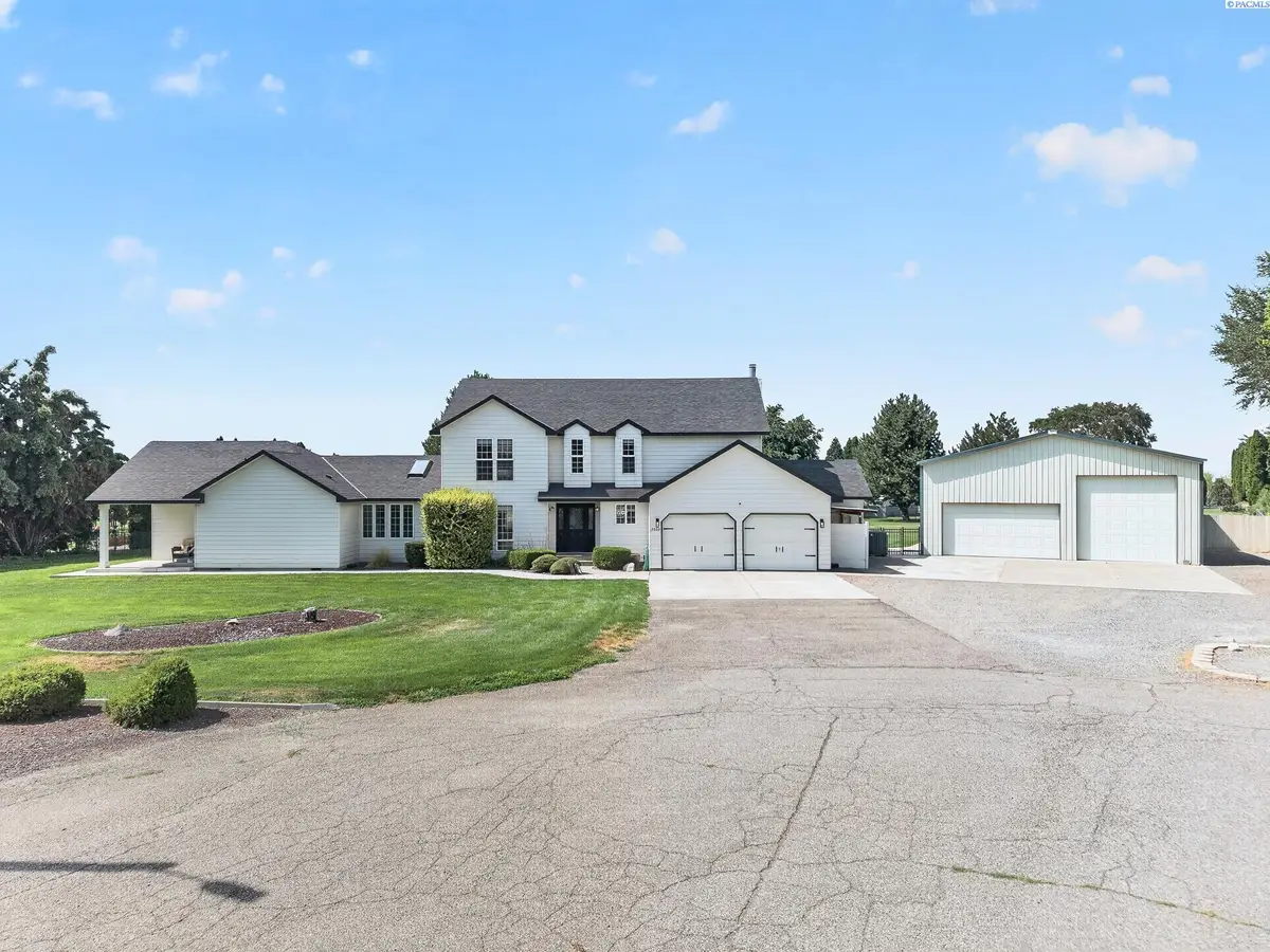 3803 Alderlake Court, West Richland, WA 99353 - #1