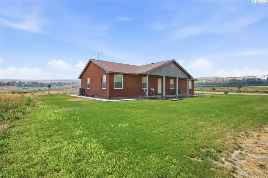 200115 Game Farm Rd, Kennewick, WA 99337 - #2