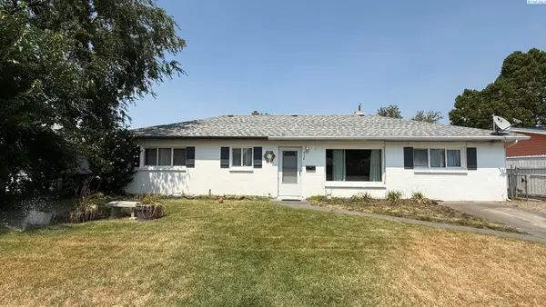 332 W 11th Ave, Kennewick, WA 99337