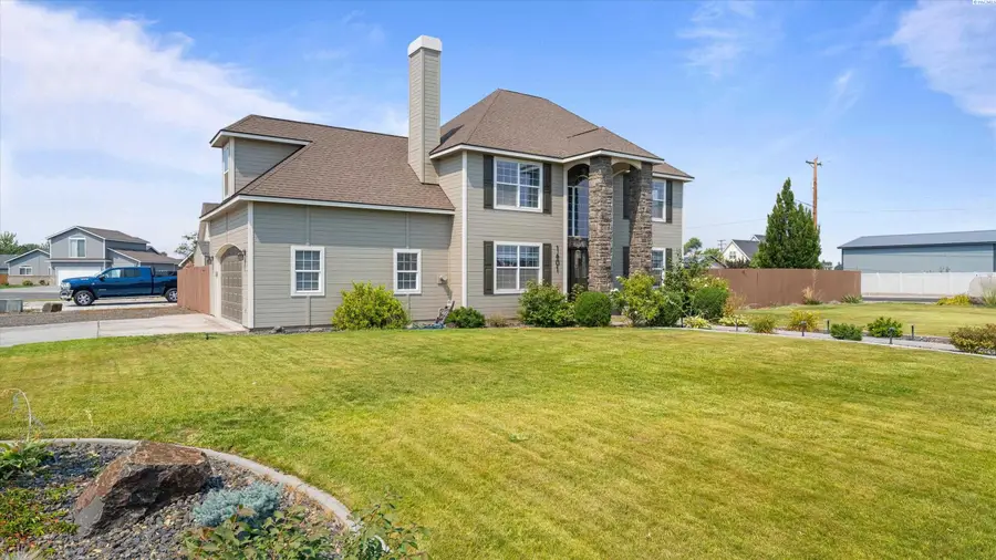 1601 S Highlands Blvd., West Richland, WA 99353 - #3