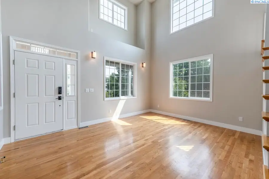1715 NW Nicole Ct., Pullman, WA 99163 - #3