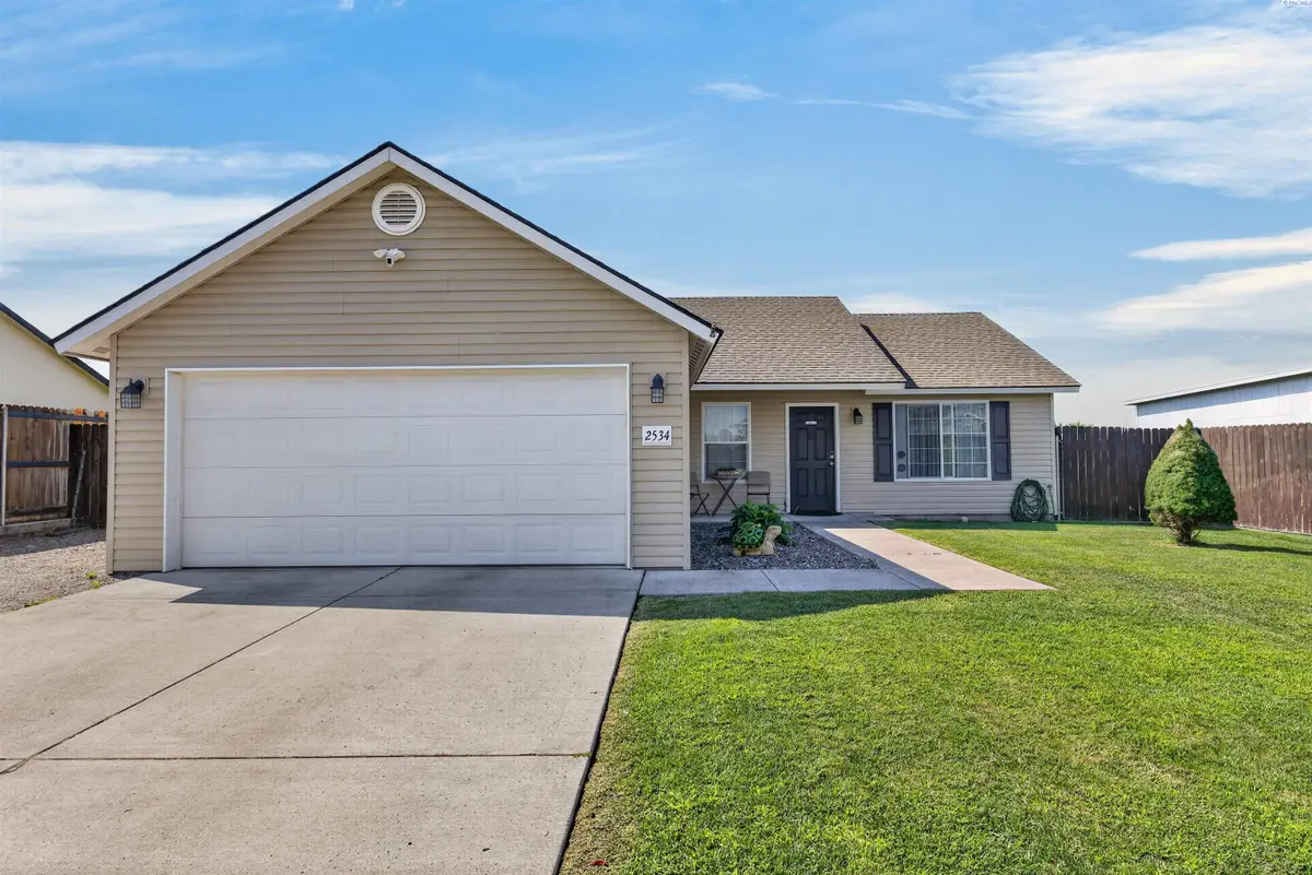 2534 E Helena St, Pasco, WA 99301 - #1