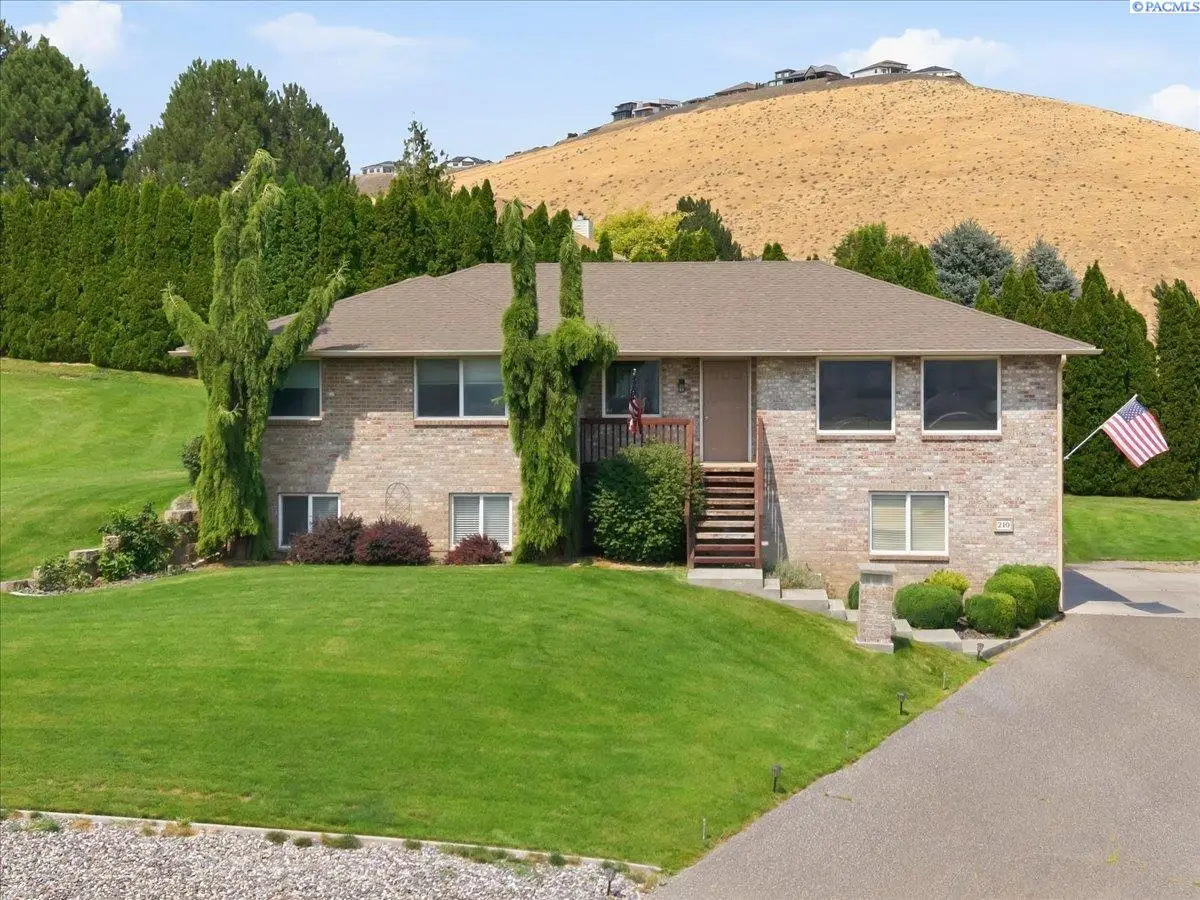 210 Rachel Rd, Kennewick, WA 99338 - #1