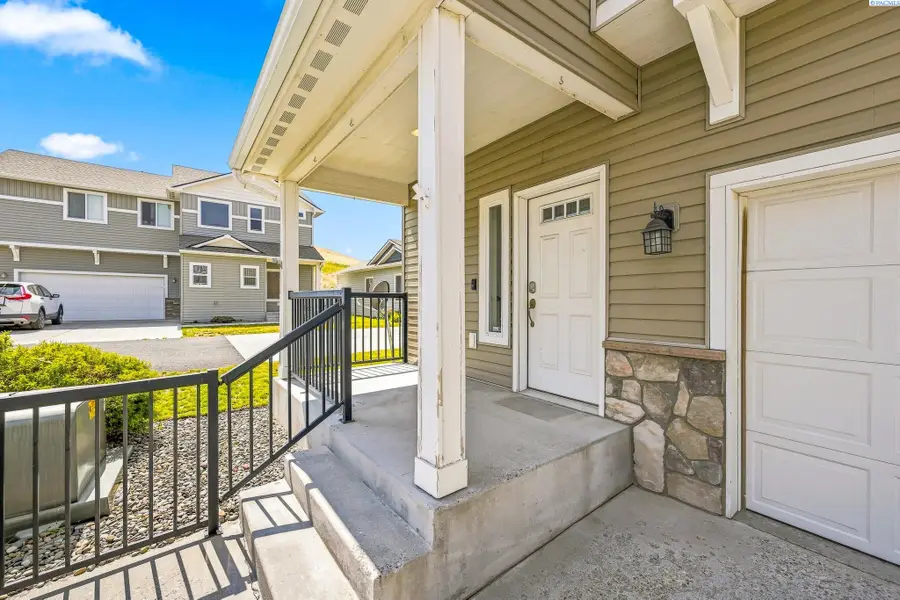 1441 SW Junegrass Ln, Pullman, WA 99163 - #2