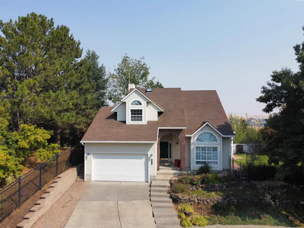 320 NW Brandon Dr, Pullman, WA 99163 - #1