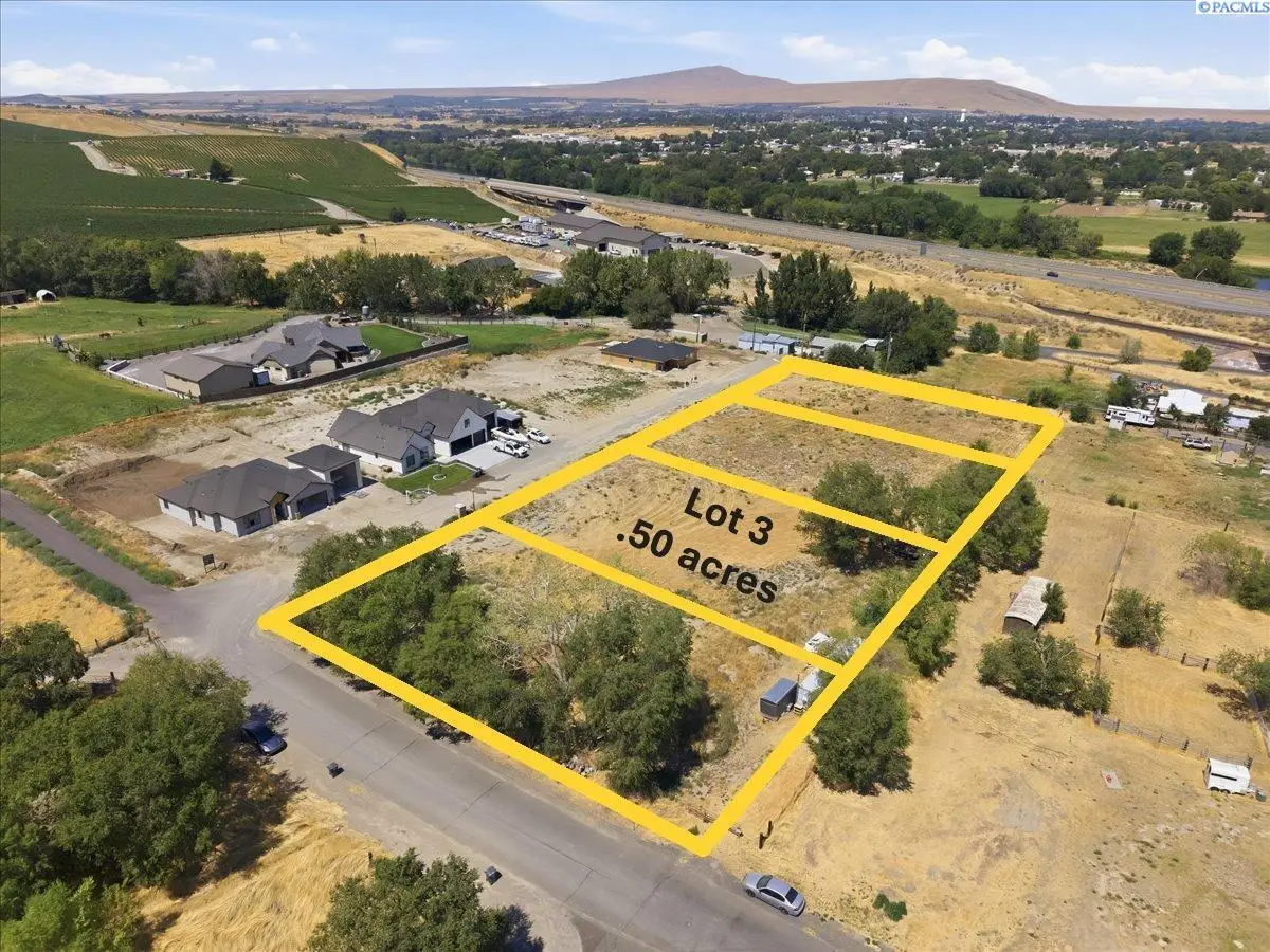 6834 NE 2nd St, Benton City, WA 99320 - #1
