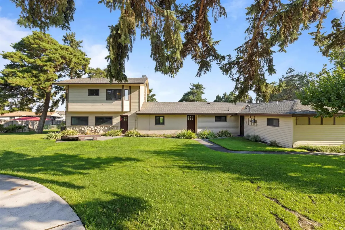 1229 N Yost, Kennewick, WA 99336 - #1