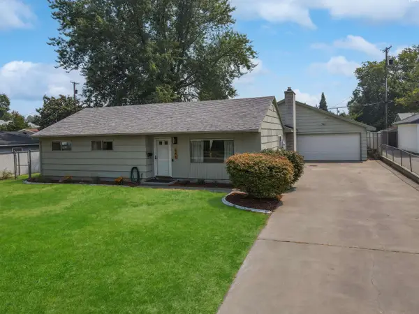 646 Cedar Avenue, Richland, WA 99352