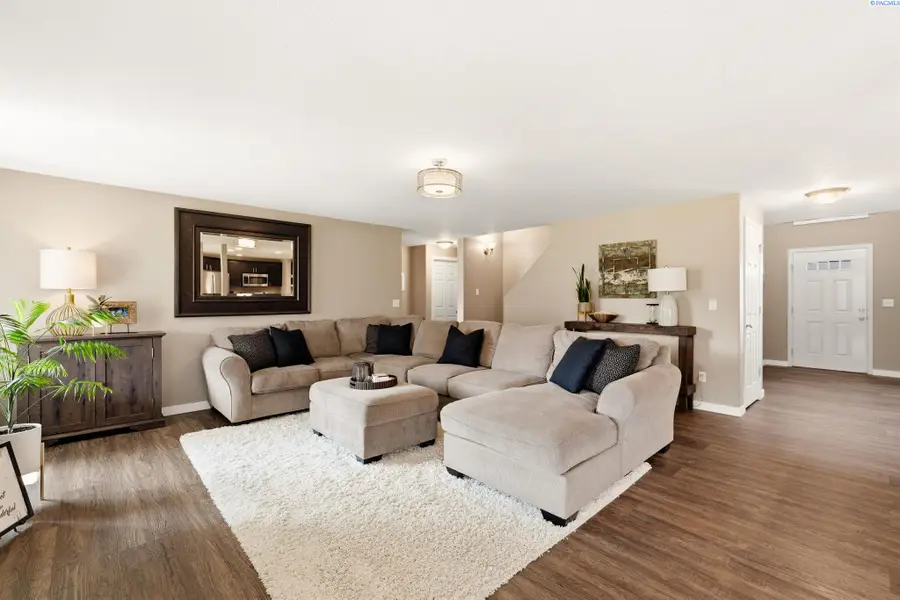 1715 W 40th, Kennewick, WA 99337 - #3
