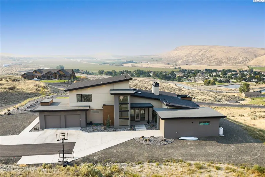 73723 Homestead Rd, Kennewick, WA 99338 - #3