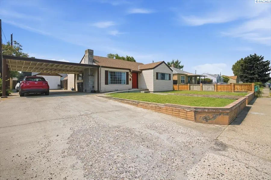 738 E 4th Ave, Kennewick, WA 99336 - #2