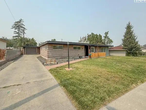 738 S Sharron Street, Kennewick, WA 99336