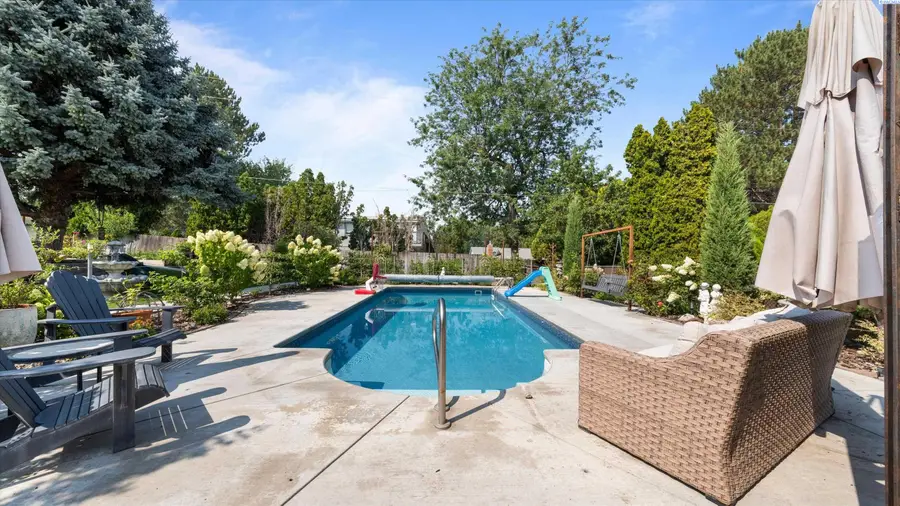 166 Oakland St, Richland, WA 99352 - #2