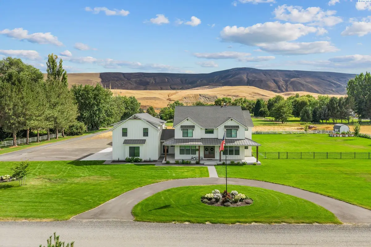 88580 W 119 Pr Nw, Prosser, WA 99350 - #1