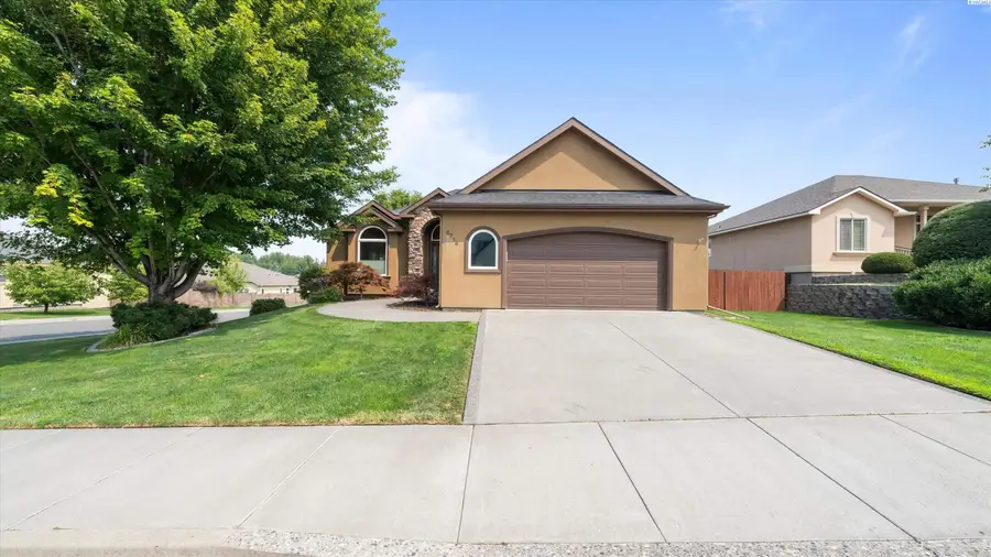 8714 W 6th Ave, Kennewick, WA 99336 - #2