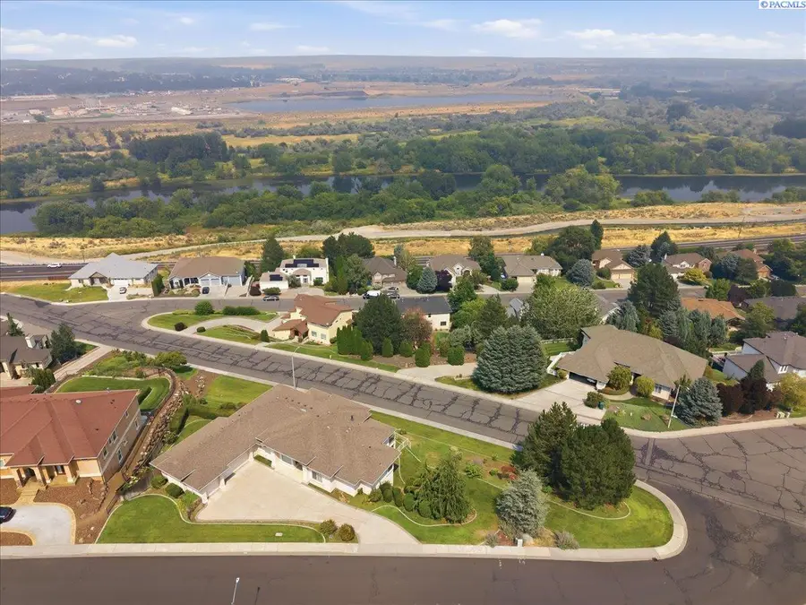 408 Adair Drive, Richland, WA 99352 - #3