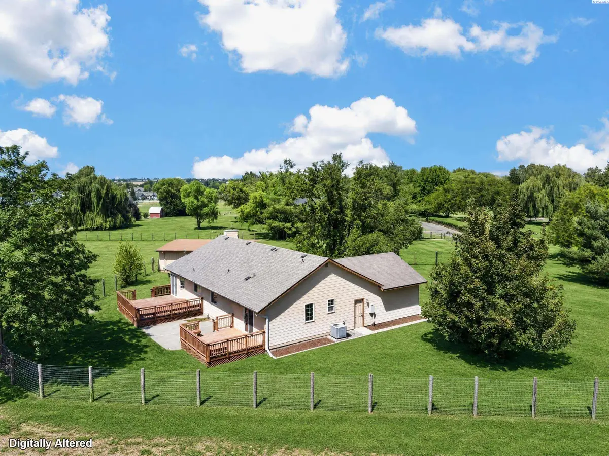 19902 S 1745 Prsw, Prosser, WA 99350 - #1